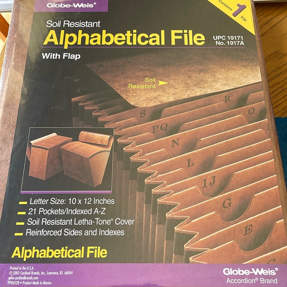 Globe-Weis Alphabetical File with Flap Soil Resistant Letter size 10 x 12 in NWT
